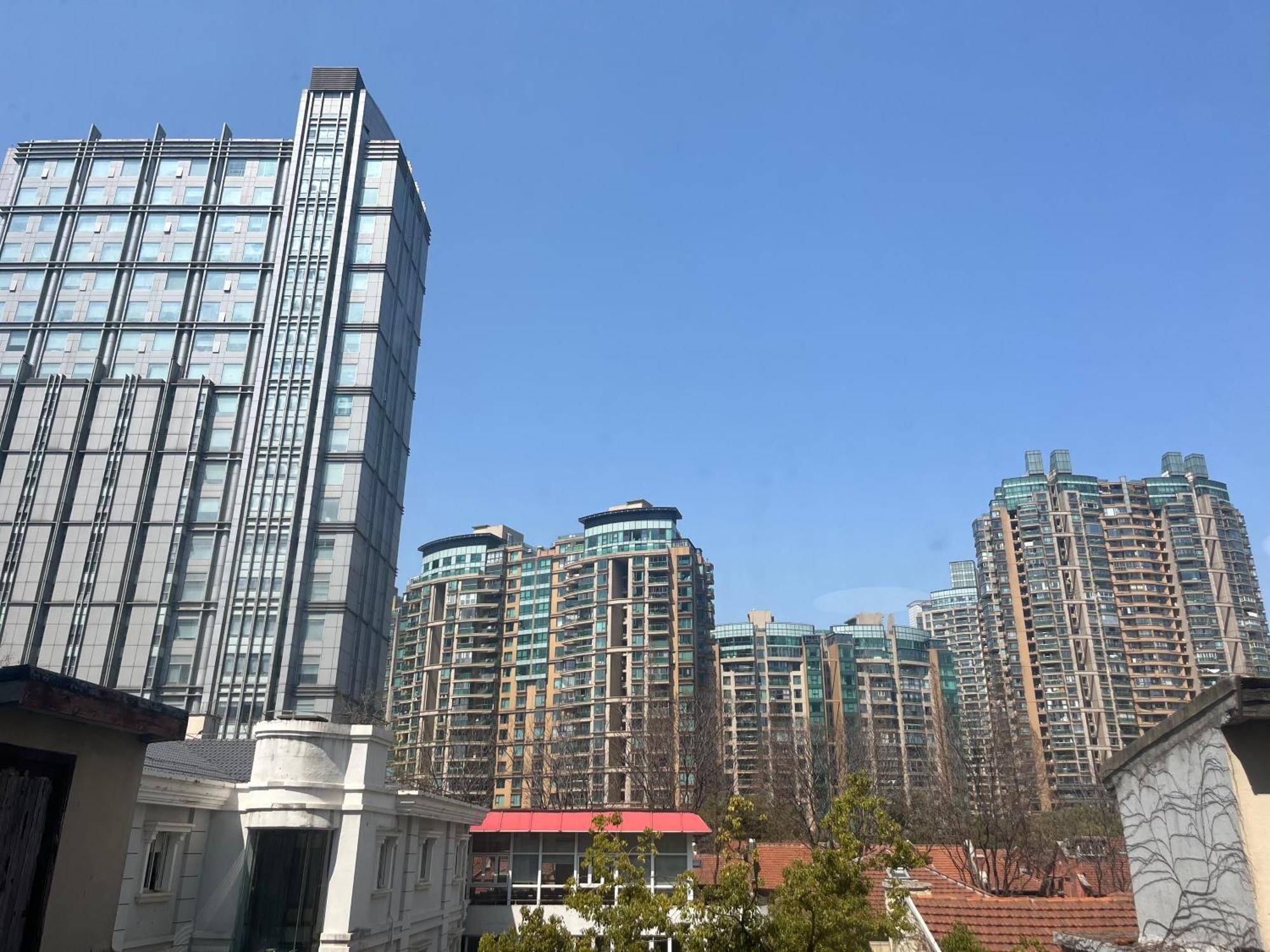 Apartment Flowerzhaohuaxishi *